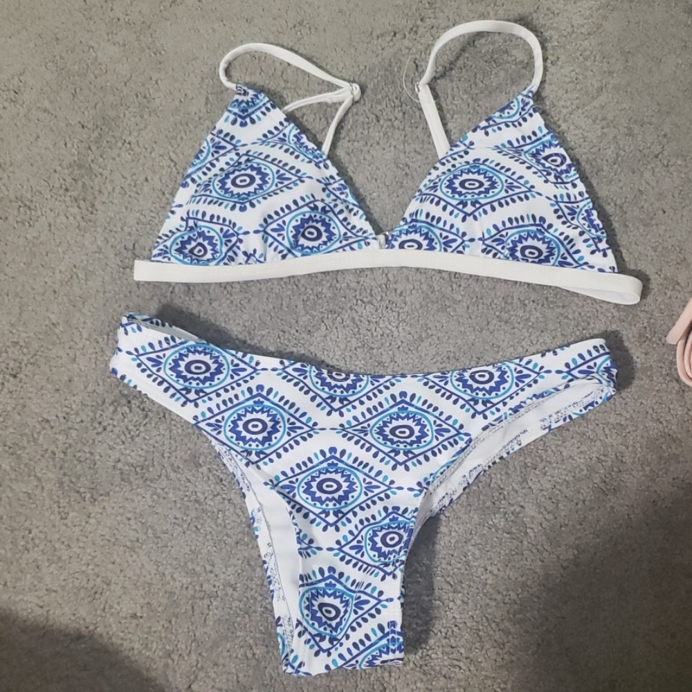 Bikini